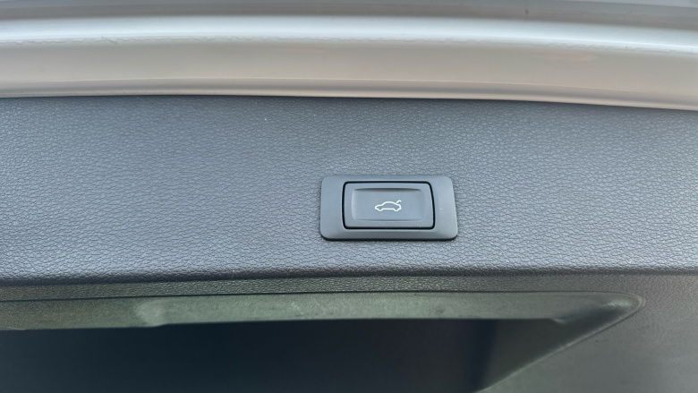 Audi Q2 30 TFSI Sport 5dr Petrol Estate